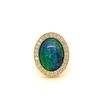 OPAL RING WITH 28 PIECES OF DIAMOND ,18K GOLD
