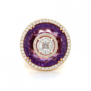 Amethyst Ring, Highly Crafted With 76 Pieces of Diamonds, 18K Gold