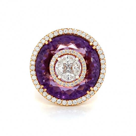 Amethyst Ring, Highly Crafted With 76 Pieces of Diamonds, 18K Gold Amethyst Ring, Highly Crafted With 76 Pieces of Diamonds, 18K Gold