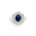 SAPPHIRE GOLD RING 18K STUDDED WITH DIAMONDS .