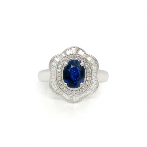 SAPPHIRE GOLD RING 18K STUDDED WITH DIAMONDS .