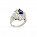 SAPPHIRE GOLD RING 18K STUDDED WITH DIAMONDS . SAPPHIRE GOLD RING 18K STUDDED WITH DIAMONDS .
