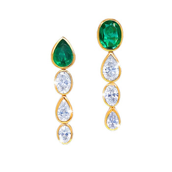 A unique Emerald Earring with Diamonds, 18K GOLD