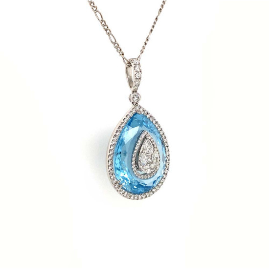 18K Gold Chain Aquamarine Tear-Shaped Studded With 94 Pieces Of Diamond 18K Gold Chain Aquamarine Tear-Shaped Studded With 94 Pieces Of Diamond