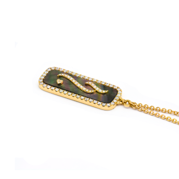 DIAMONDS GOLD 18K CHAIN ( LOVE ) CRAFTED ON GRAY SEASHILL