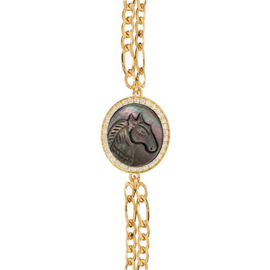 18K Gold Two-stroke chain bracelet with horse seashell inlaid with 34 pieces of diamond