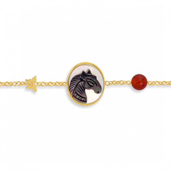 18K Gold bracelet with horse shell with red agate stone