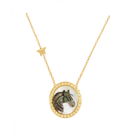 Gold chain 18k with prominent horse seashell and diamond