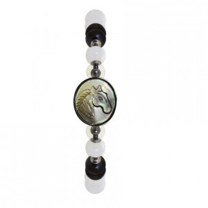 Horse seashell bracelet with shell and onyx stone