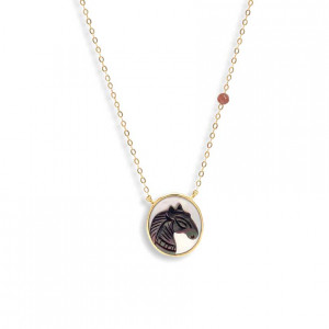  Shell horse with silver chain, and sherry quartz stone