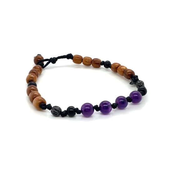STRING BRACELET WITH AMETHYST, ONYX, AND COCONUT WOOD