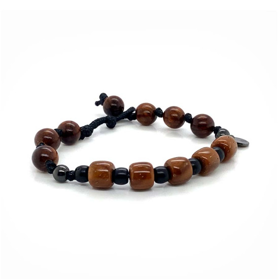STRING BRACELET WITH COCONUT WOOD AND PEAR SANDALWOOD