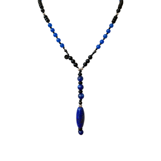 STRING CHAIN WITH LAPIS , KYANITE , BLUE AGATE , BLACE AGATE AND COKE WOOD 