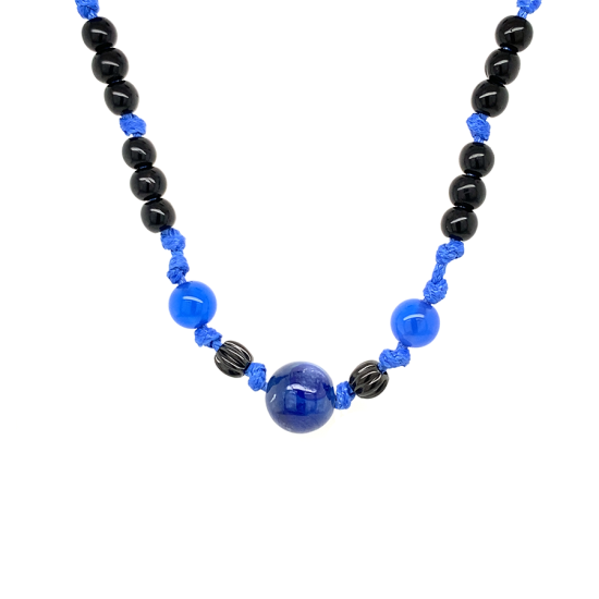 KYANITE THREAD NECKLACE WITH BLUE AGATE BLACK COKE WOOD
