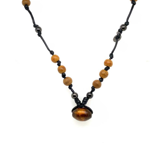 GOLDEN YUSR STRING NECKLACE AND OUD WOOD