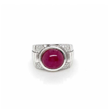 SILVER RING WITH ROUND RUBY STONE