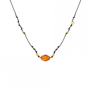 Thread string with amber and Coke 