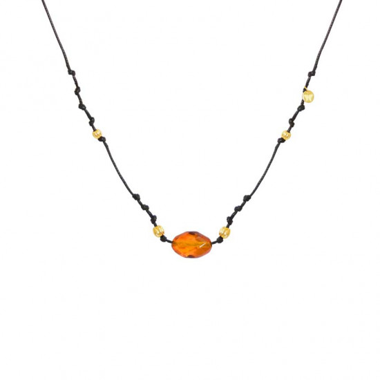 Thread string with amber and Coke 