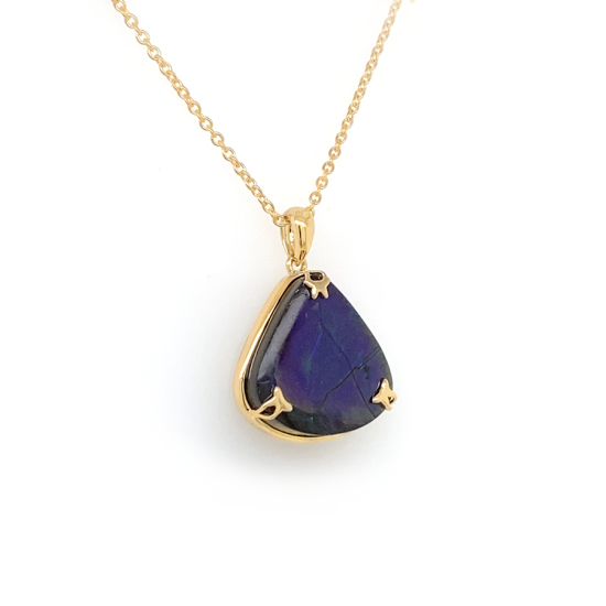 GOLD CHAIN 18K WITH AMONITE STONE 