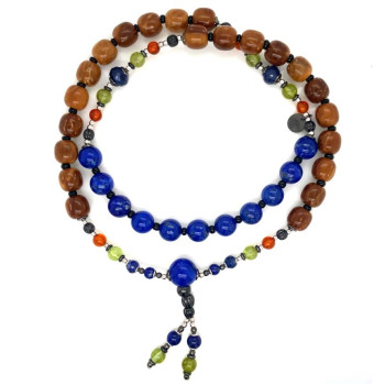 SAPPHIRE BEARISH WITH LAPIS, AMBER AND BURHANITE
