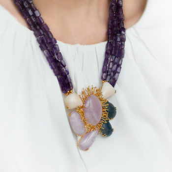 Amethyst necklace with Coral and Sapphire stones 
