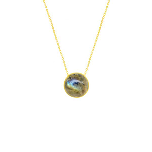 GOLD-PLATED SILVER CHAIN WITH A UNIQUE LABRADORITE STONE
