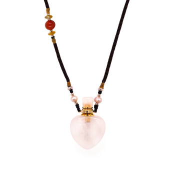 AROMATIC PINK QUARTZ NECKLACE