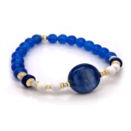 kayanite bracelet with white agate, lapis and blue agate . 