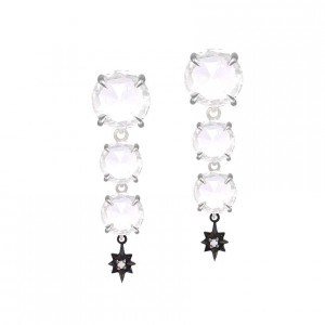 silver earring with zircon 