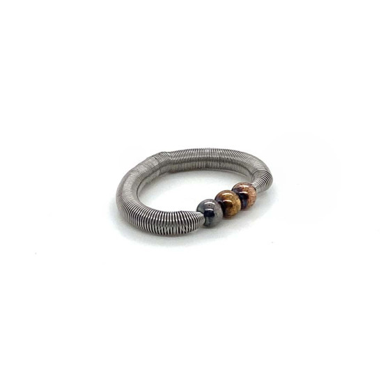 ELASTIC SILVER RING WITH SILVER BEADS