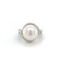 SILVER RING WITH PEARL AND ZIRCON