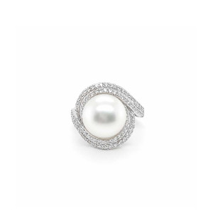SILVER RING WITH DOUBLE ROWS OF ZIRCON AND A PEARL 
