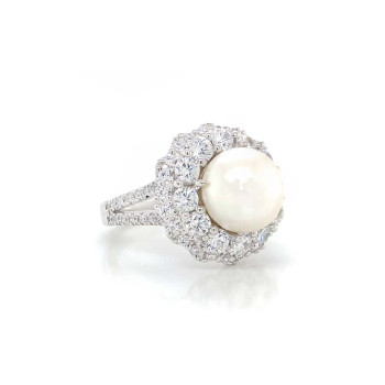 SILVER RING WITH PEARL AND ZIRCON