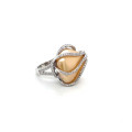 SILVER RING WITH MOTHER OF PEARL AND ZIRCON