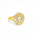 gold ring with zircon 