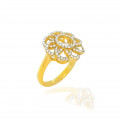 gold ring with zircon 